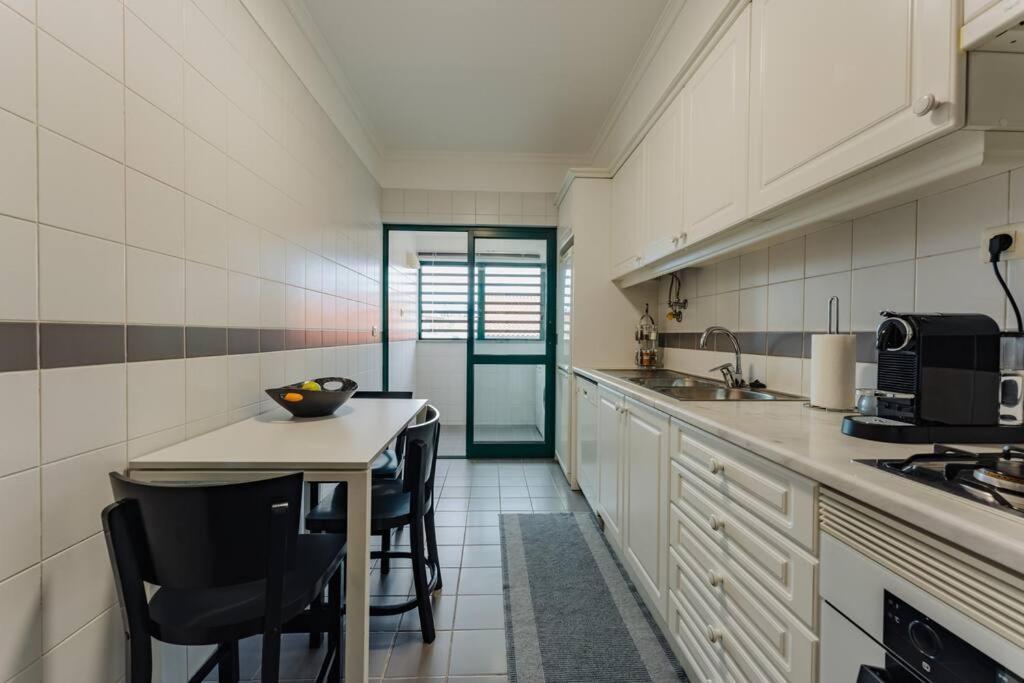 Super Anadia - Golden Apartment ฟุงชาล ภายนอก รูปภาพ