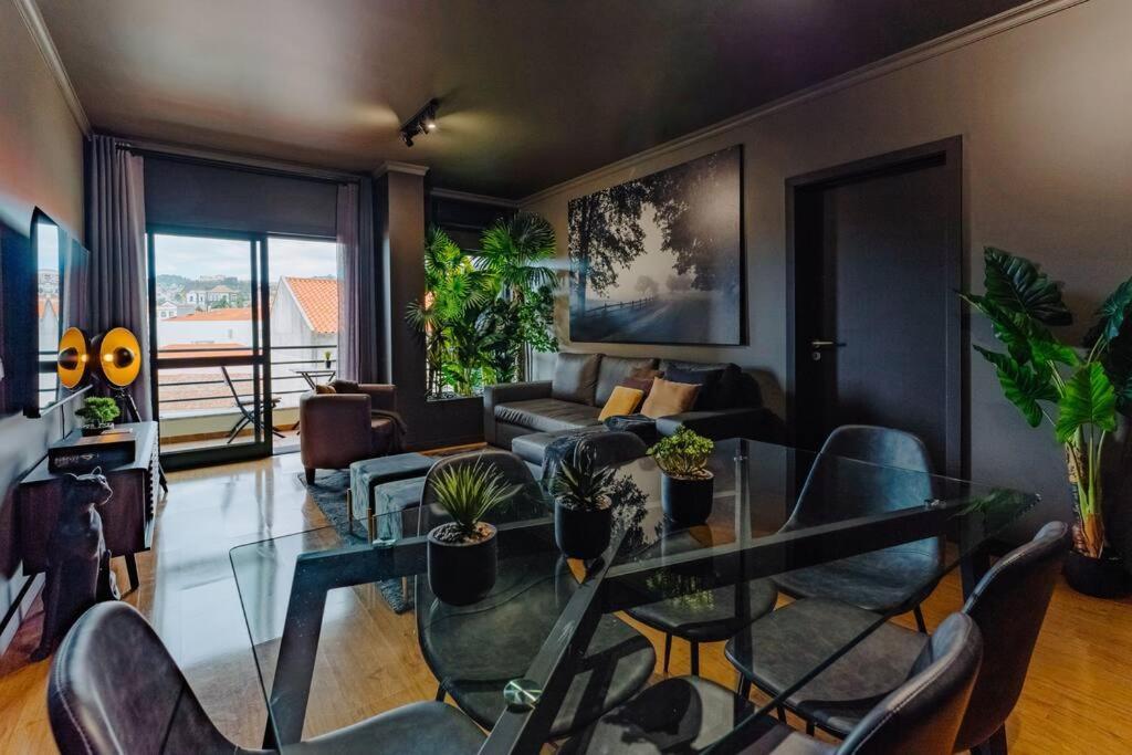 Super Anadia - Golden Apartment ฟุงชาล ภายนอก รูปภาพ